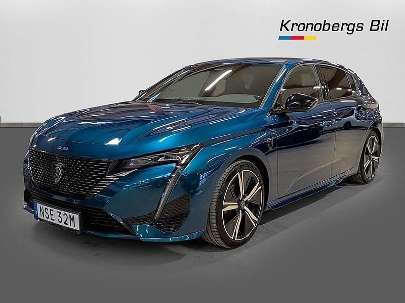 Blå obsession Begagnad 2024 Peugeot 308 GTi Halvkombi | 244 600 kr (Marknadspris) - Bild 1/4