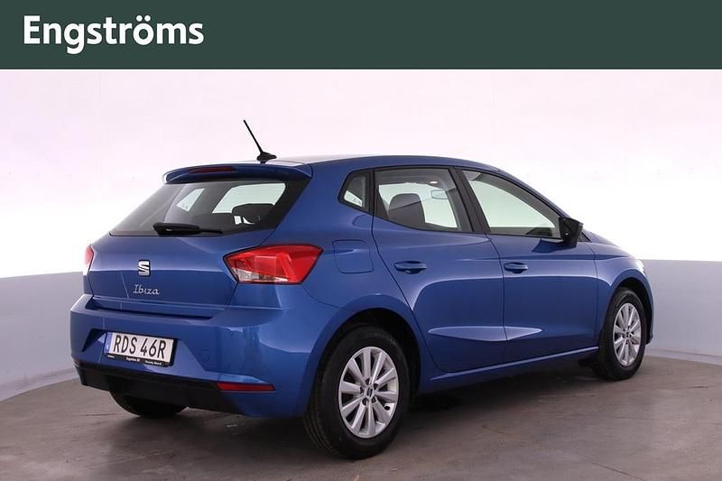 Begagnad Seat Ibiza Style 95 HK (69 kW) 2021 Blå Halvkombi