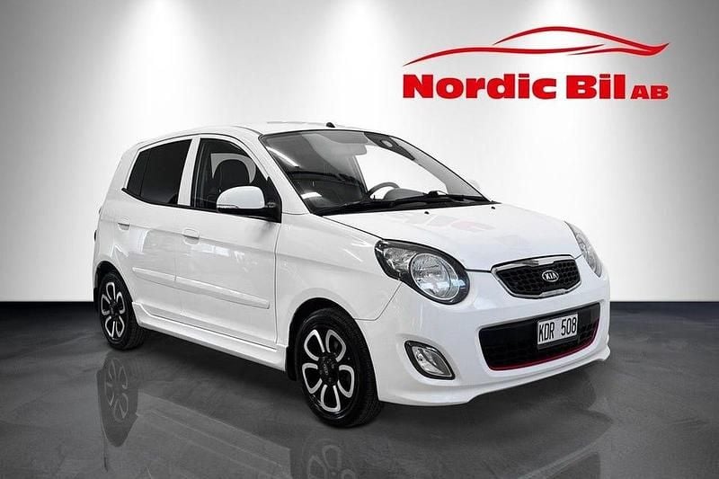 Vit Begagnad 2010 Kia Picanto Sport Halvkombi | 29 900 kr (Marknadspris) - Bild 1/4
