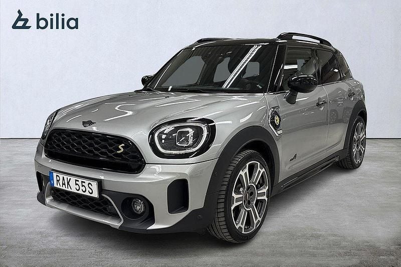 Grå Begagnad 2023 Mini Countryman SUV | 332 900 kr (Marknadspris) - Bild 1/3