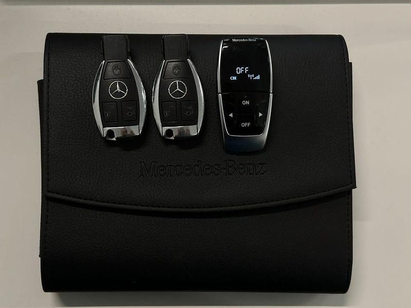 Begagnad Mercedes CLS250 204 HK (150 kW) 2014 Silver Sportkupé