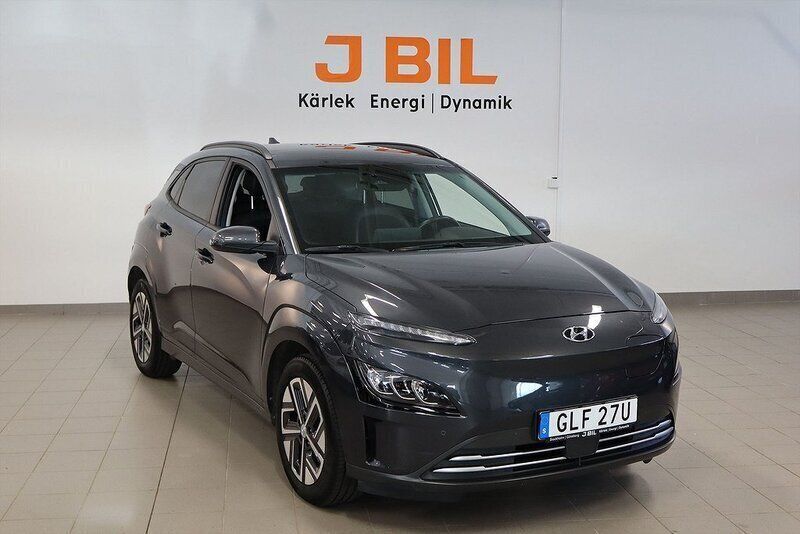 Grå Begagnad 2021 Hyundai Kona Essential SUV | 214 900 kr (Lite dyr) - Bild 1/4