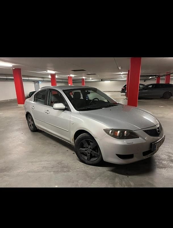 Begagnad Mazda 3 105 HK (77 kW) 2004 Sedan