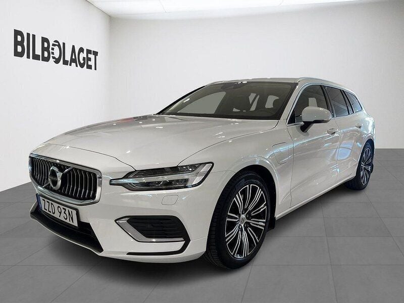Vit Begagnad 2020 Volvo V60 Inscription Kombi | 309 800 kr (Bra pris) - Bild 1/4