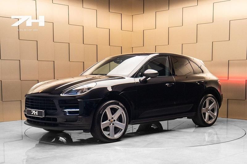 Svart Begagnad 2019 Porsche Macan S SUV | 558 000 kr (Marknadspris) - Bild 1/4