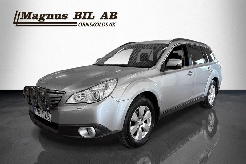 Silver Begagnad 2012 Subaru Outback SUV | 89 900 kr (Marknadspris) - Bild 1/4