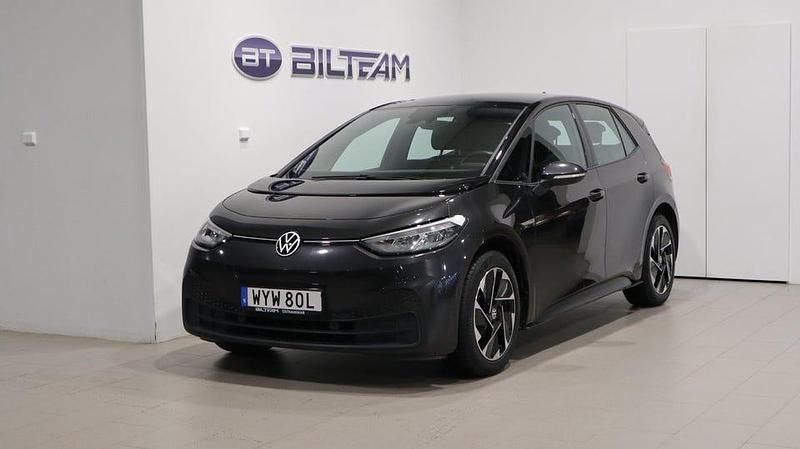 Mörkgrå Begagnad 2020 VW ID.3 Pro Performance Halvkombi | 234 900 kr (Marknadspris) - Bild 1/4