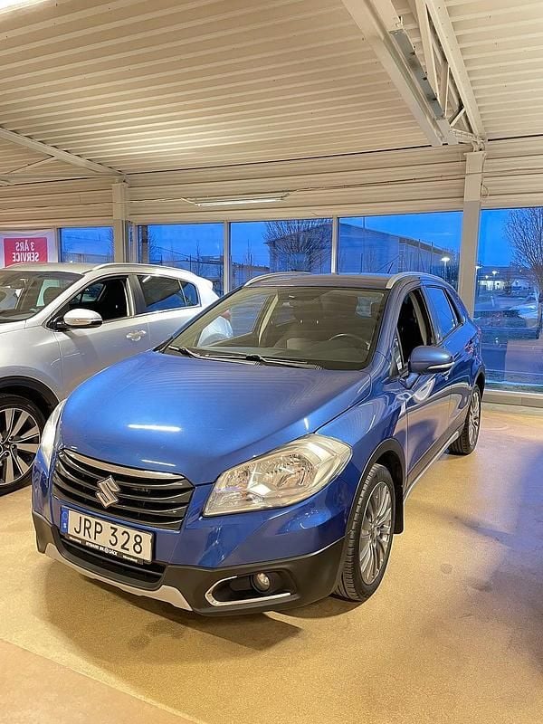 Begagnad Suzuki SX4 120 HK (88 kW) 2015 Blå Kombi