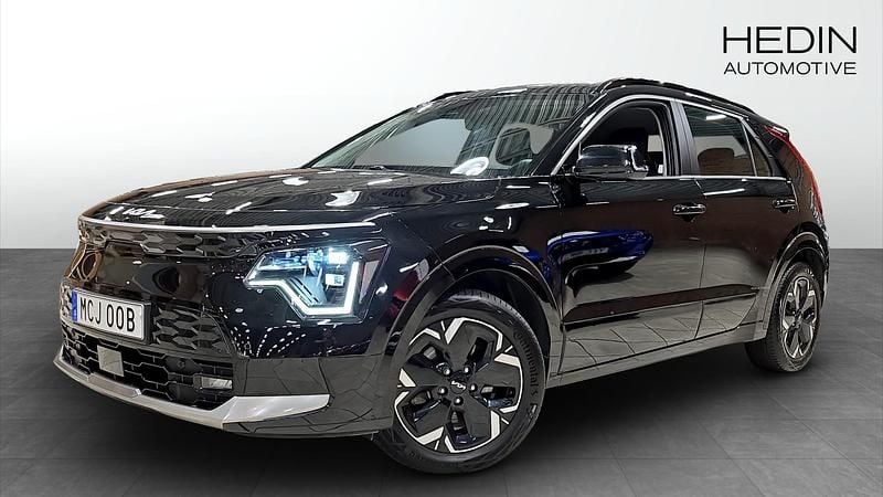 Svart Begagnad 2022 Kia e-Niro SUV | 309 900 kr (Lite dyr) - Bild 1/4