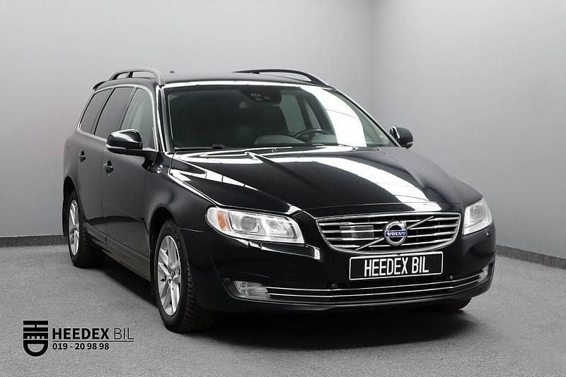 Svart Begagnad 2016 Volvo V70 Momentum Kombi | 129 800 kr - Bild 1/4