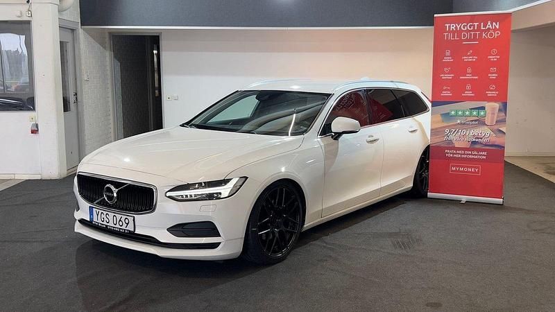 Vit Begagnad 2016 Volvo V90 Momentum Kombi | 179 900 kr (Marknadspris) - Bild 1/4