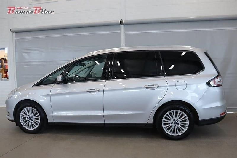 Begagnad Ford Galaxy Titanium 150 HK (110 kW) 2017 Grå Minibuss