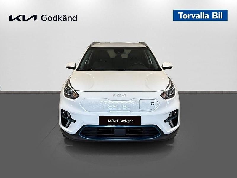 Begagnad Kia e-Niro Advance 150 kW (204 HK) 2022 Vit SUV