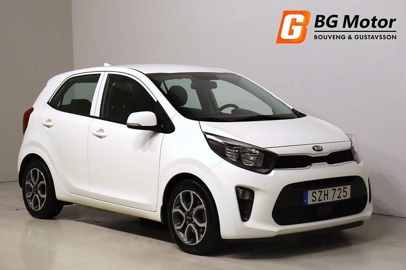 Vit Begagnad 2018 Kia Picanto Halvkombi | 149 700 kr (Marknadspris) - Bild 1/3