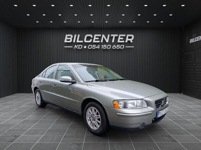 Ljusgrön Begagnad 2006 Volvo S60 Sedan | 49 900 kr (Marknadspris) - Bild 1/4