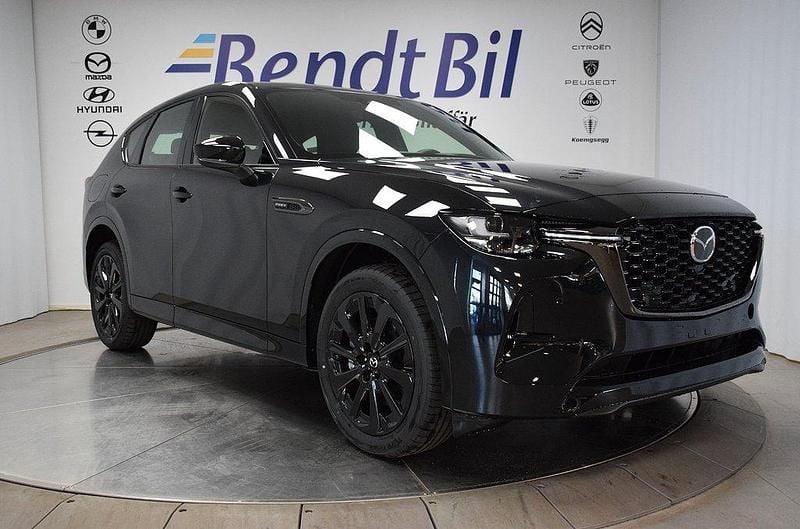 Jet black Ny 2025 Mazda CX-60 Homura-Line SUV | 619 500 kr (Marknadspris) - Bild 1/3