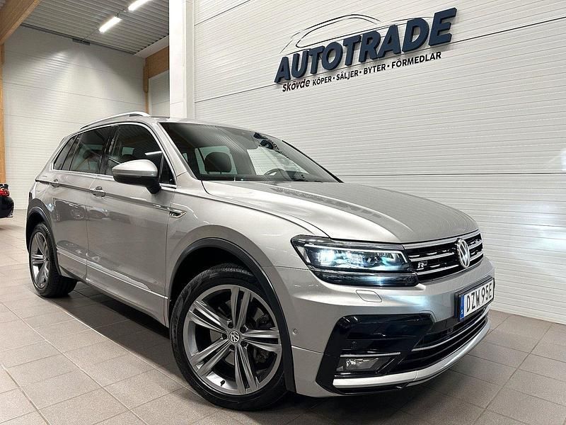 Grå Begagnad 2019 VW Tiguan R-line SUV | 224 900 kr (Marknadspris) - Bild 1/4