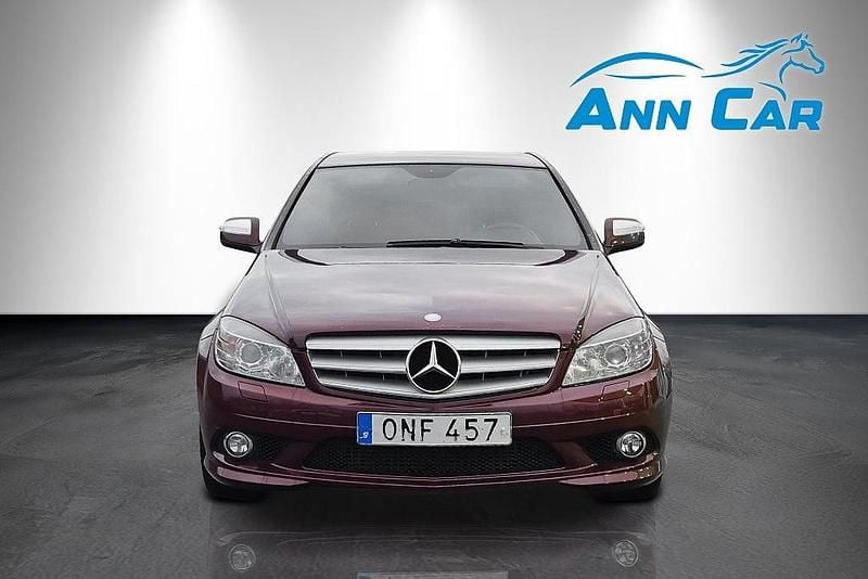 Röd Begagnad 2008 Mercedes C180 AMG Sedan | 79 900 kr (Marknadspris) - Bild 1/4