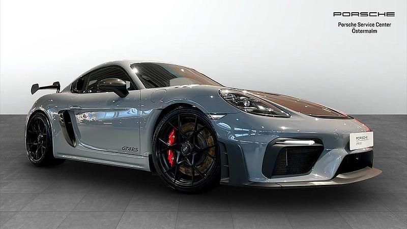 Grå Begagnad 2022 Porsche 718 Sportkupé | 1 375 000 kr - Bild 1/4