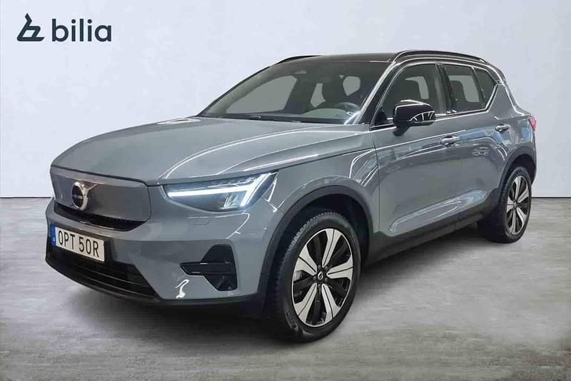 Grå Begagnad 2023 Volvo XC40 Single Motor SUV | 369 900 kr - Bild 1/1
