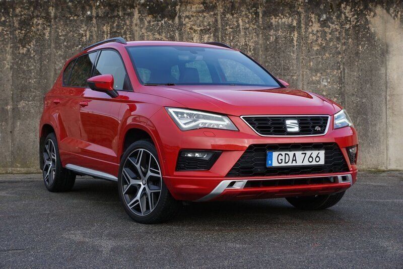 Röd Begagnad 2018 Seat Ateca FR SUV | 177 900 kr (Marknadspris) - Bild 1/4