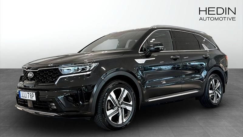 Svart (black) Begagnad 2021 Kia Sorento Advance SUV | 399 000 kr (Bra pris) - Bild 1/4