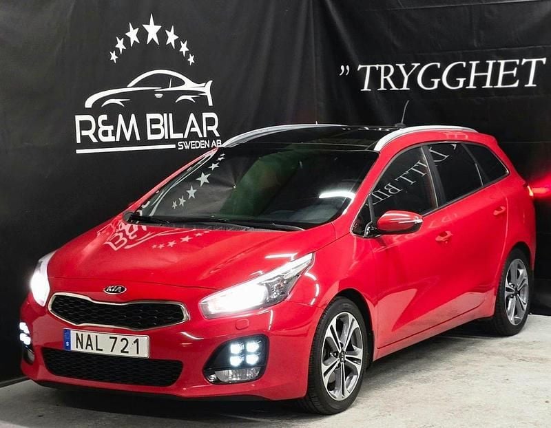 Röd Begagnad 2016 Kia Ceed GT-Line Kombi | 104 800 kr (Lite dyr) - Bild 1/4