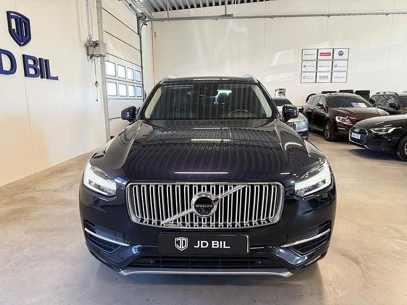 Begagnad Volvo XC90 Inscription 224 HK (164 kW) 2015 Mörkblå SUV