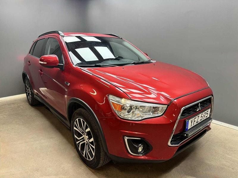 Röd Begagnad 2016 Mitsubishi ASX Plus SUV | 114 900 kr (Marknadspris) - Bild 1/4