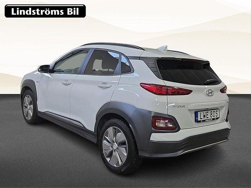 Begagnad Hyundai Kona Premium 152 kW (207 HK) 2020 Vit SUV