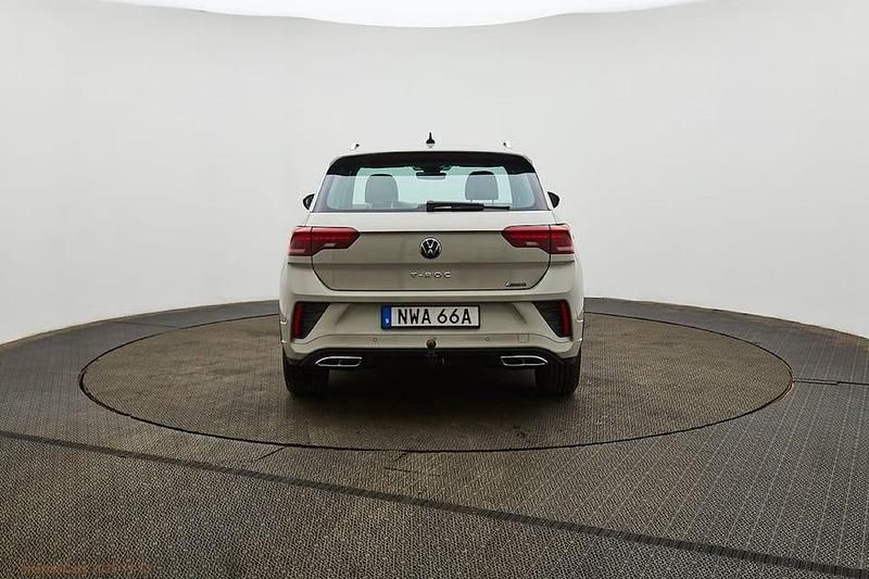 Begagnad VW T-Roc R-line 150 HK (110 kW) 2024 Ljusgrå SUV