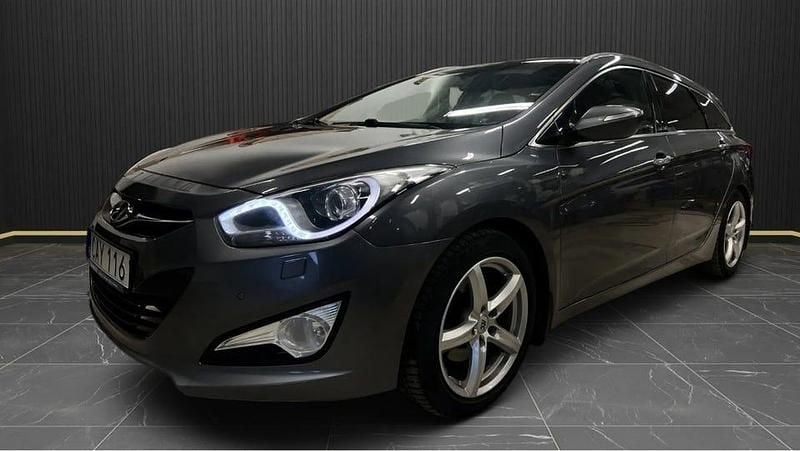 Begagnad Hyundai i40 136 HK (100 kW) 2013 Silver Kombi