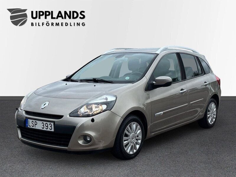 Ljusbrun (brun) Begagnad 2011 Renault Clio GrandTour Kombi | 44 900 kr (Bra pris) - Bild 1/4