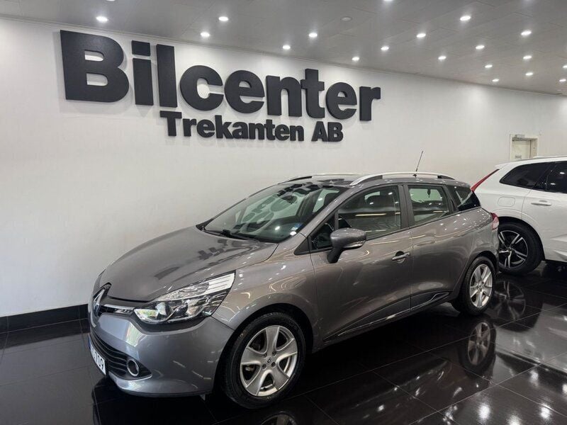 Grå Begagnad 2015 Renault Clio GrandTour Kombi | 89 900 kr (Marknadspris) - Bild 1/4