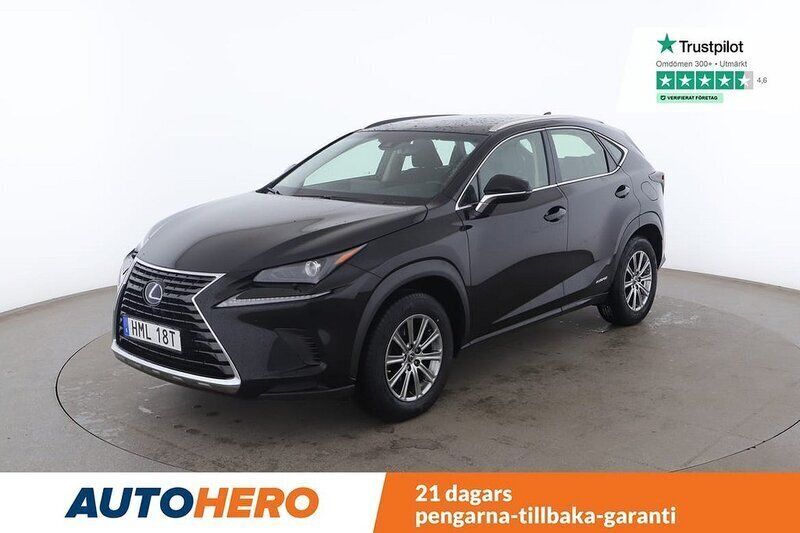 Svart Begagnad 2019 Lexus NX300h SUV | 270 000 kr (Superpris) - Bild 1/4