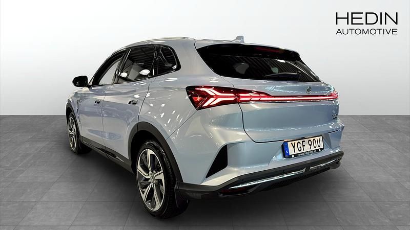 Begagnad MG Marvel R Luxury 132 kW (180 HK) 2022 Blå (blue) SUV