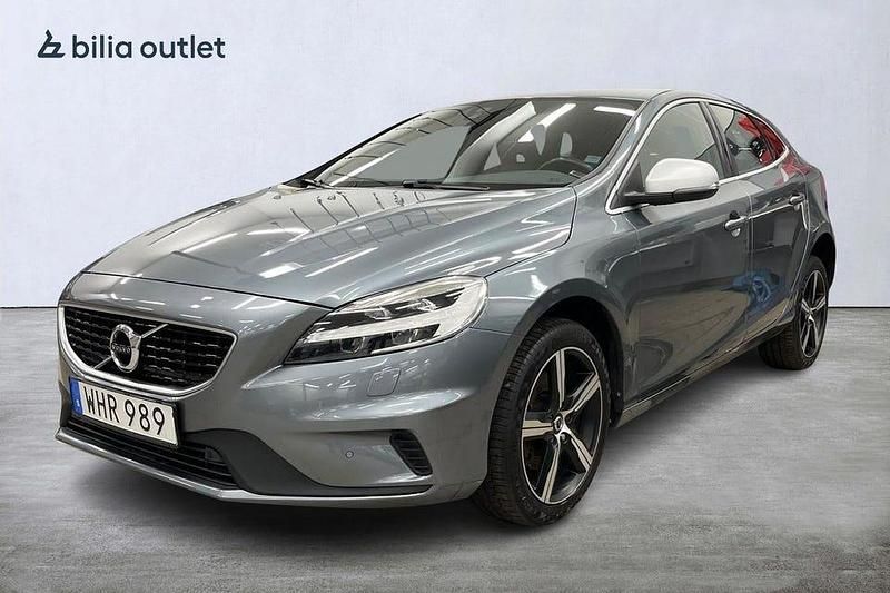 Grå Begagnad 2018 Volvo V40 R-Design Kombi | 204 900 kr (Lite dyr) - Bild 1/3