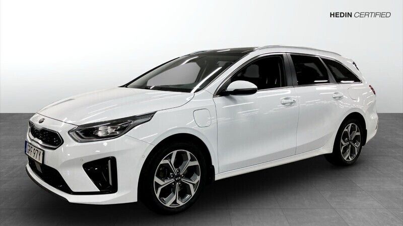 Vit (white) Begagnad 2020 Kia Ceed Sportswagon 2 Kombi | 249 900 kr (Lite dyr) - Bild 1/4