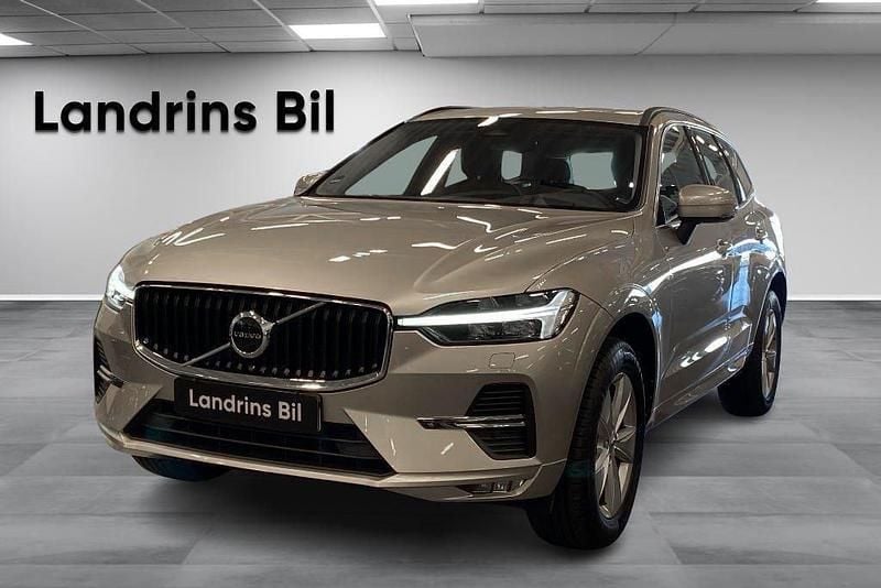 Ljusgrå Begagnad 2023 Volvo XC60 Core SUV | 429 000 kr (Bra pris) - Bild 1/4