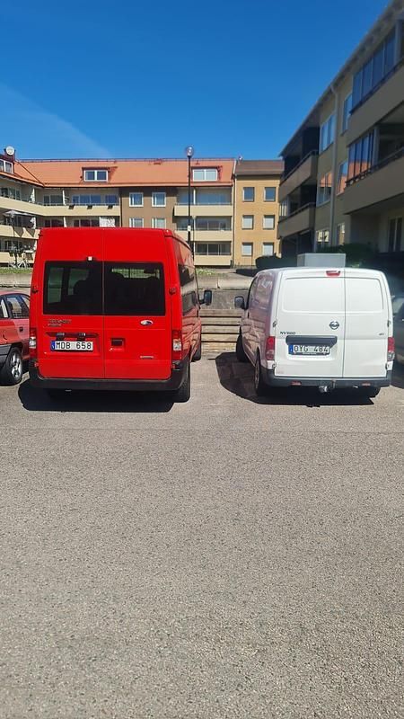 Begagnad 2012 Ford Transit Kombi | 80 000 kr (Dyr) - Bild 1/4