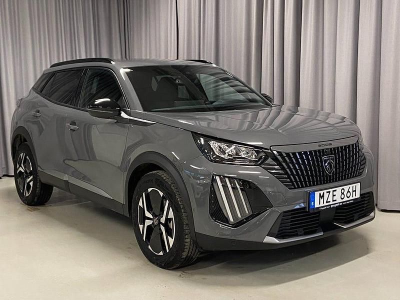 Grå Begagnad 2025 Peugeot 2008 Allure SUV | 269 900 kr - Bild 1/3
