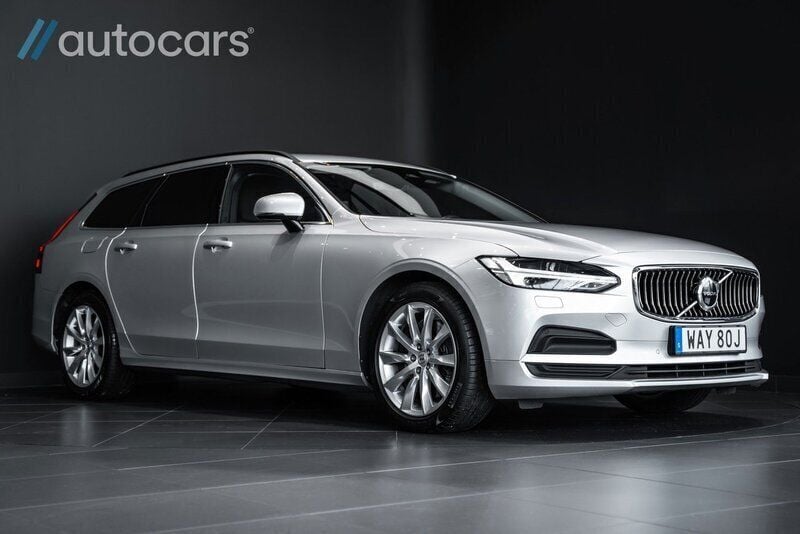 Silver Begagnad 2022 Volvo V90 Momentum Kombi | 329 000 kr (Marknadspris) - Bild 1/4