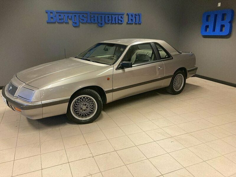 Grå Begagnad 1989 Chrysler Le Baron Sportkupé | 35 000 kr - Bild 1/4
