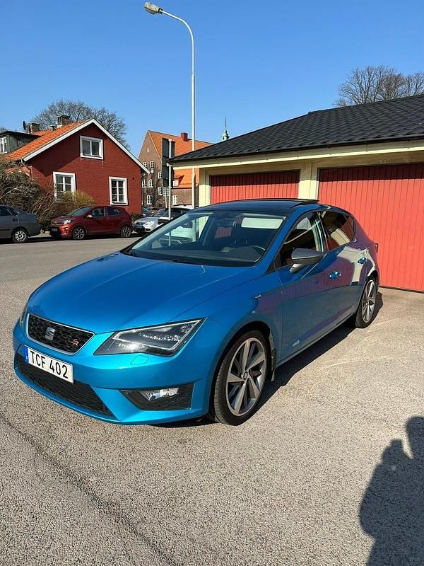 Begagnad 2016 Seat Leon Halvkombi | 125 000 kr (Marknadspris) - Bild 1/4