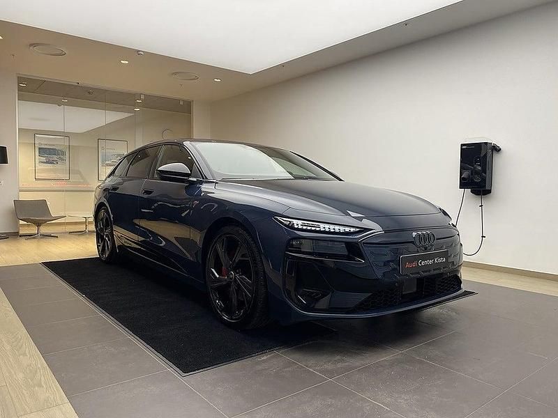 Ny Audi A6 e-tron S-Line 339 kW (462 HK) 2025 Mörkblå Kombi