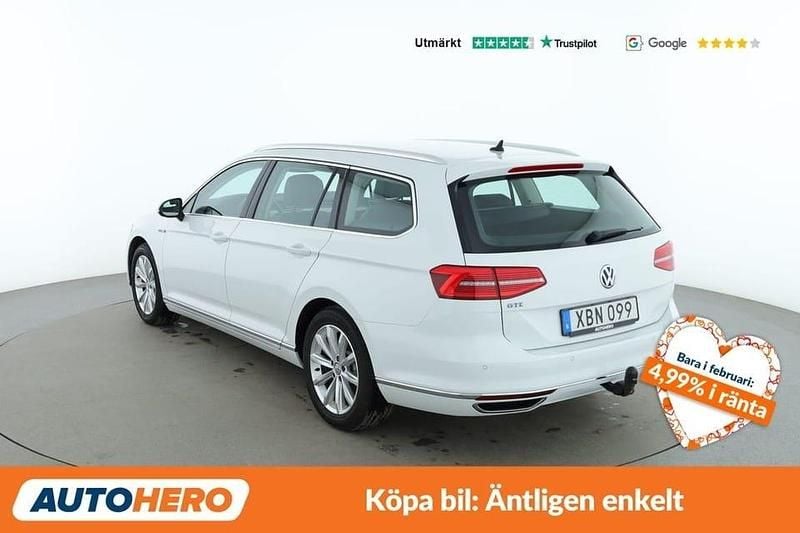 Begagnad VW Passat GTE 220 HK (161 kW) 2016 Vit Kombi