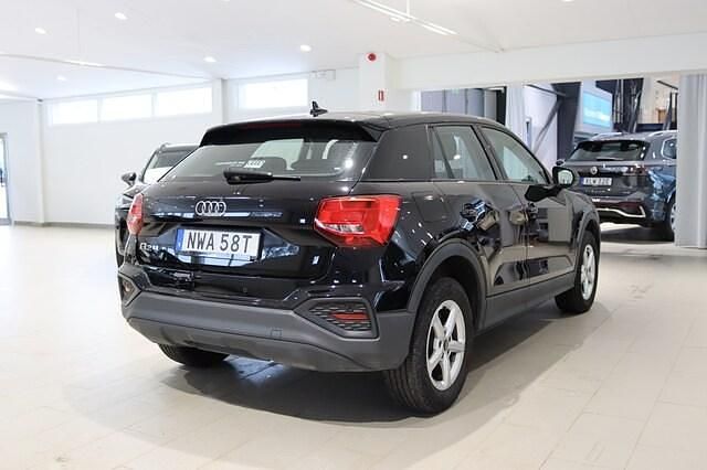 Begagnad Audi Q2 Proline 116 HK (85 kW) 2024 Svart SUV