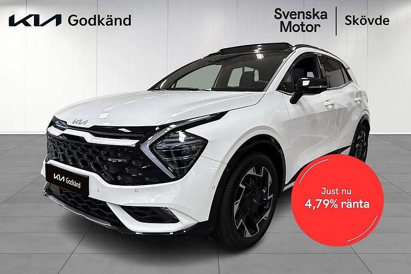 Vit Begagnad 2023 Kia Sportage GT-Line SUV | 399 200 kr (Marknadspris) - Bild 1/3