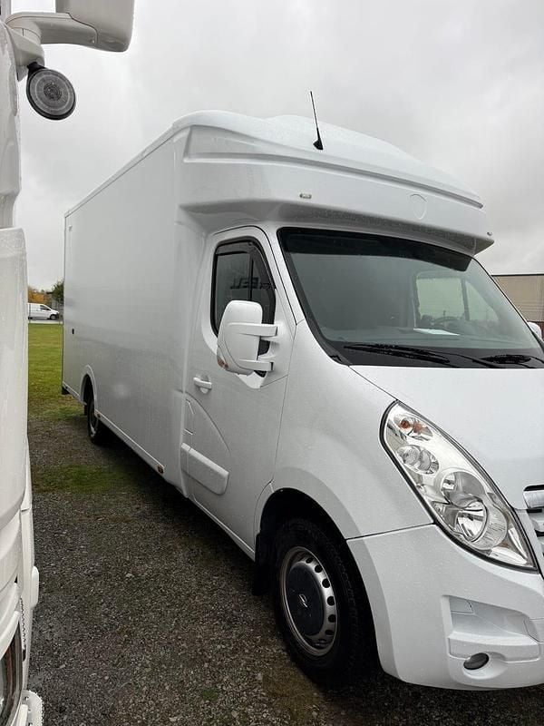 Begagnad Opel Movano 170 HK (125 kW) 2019 Van
