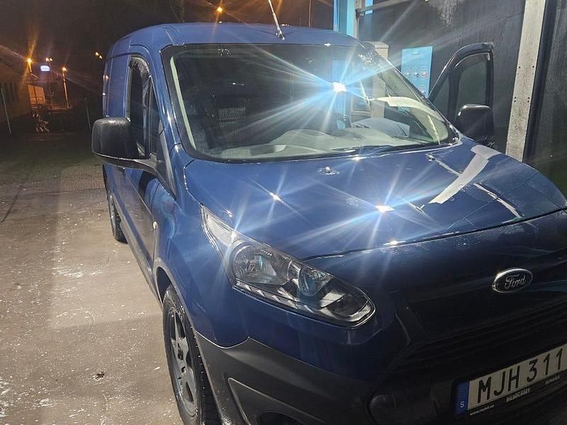 Begagnad Ford Transit Connect 75 HK (55 kW) 2014 Minibuss